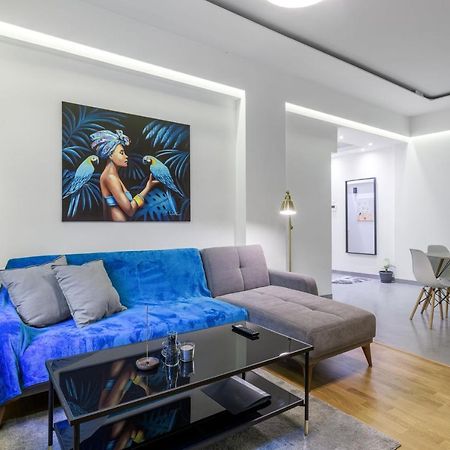 Hubstay - Kolonaki Central Luxury Suite In Athens - 5 Mins Walk To Syndagma, Ermou Экстерьер фото